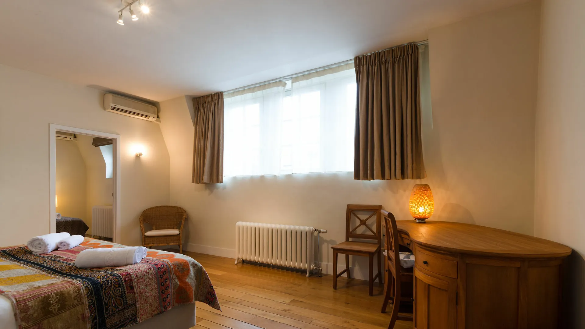 Grand-Place Lombard Penthouse Bruxelles 0*,